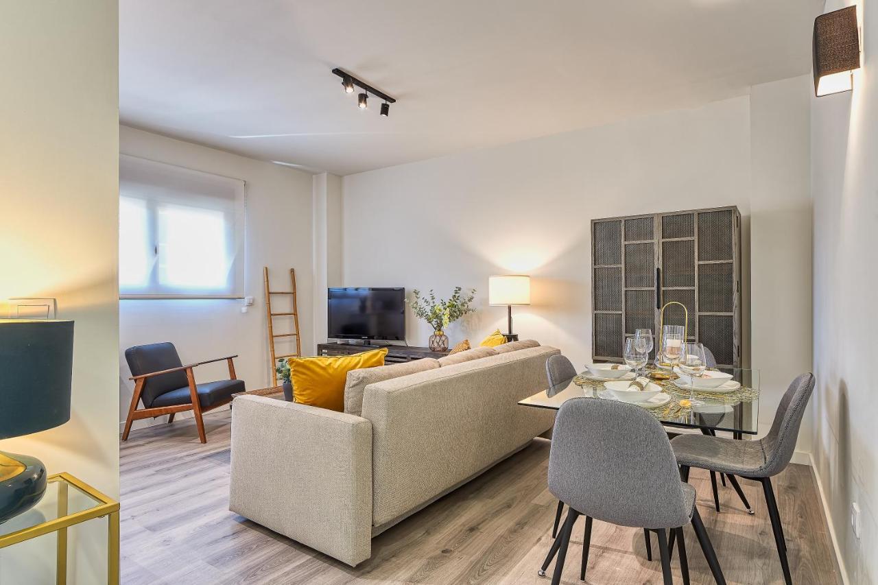 Ab Vialia Estacion Suitemalaga - Parking 外观 照片