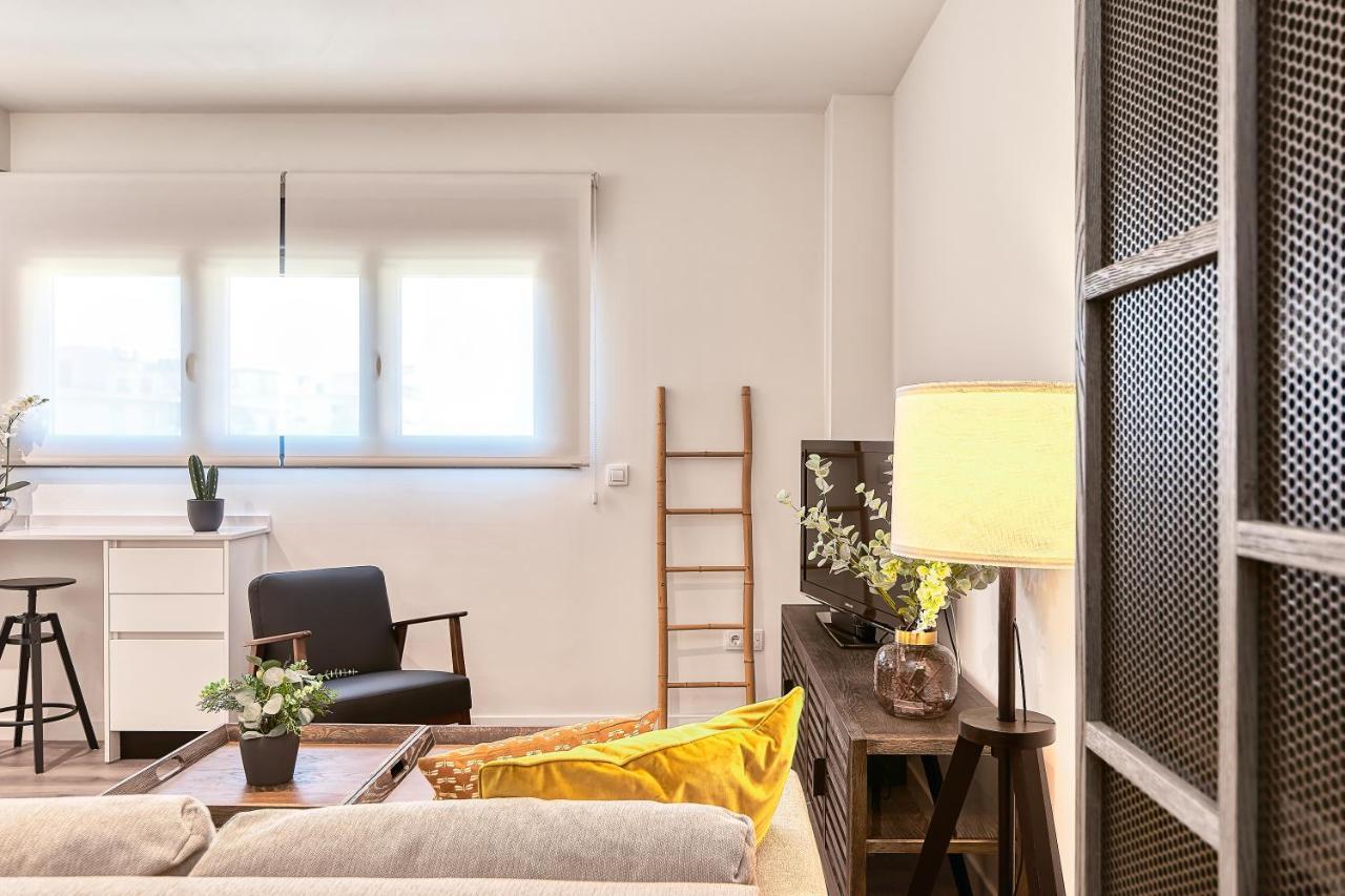 Ab Vialia Estacion Suitemalaga - Parking 外观 照片