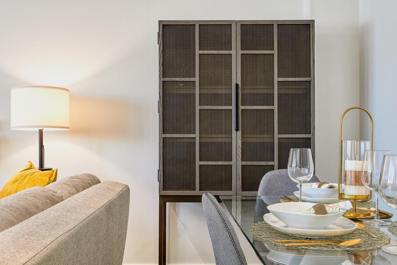 Ab Vialia Estacion Suitemalaga - Parking 外观 照片